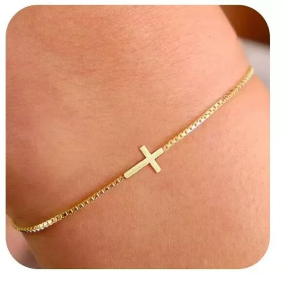 3/$35 Dainty 18K Gold Plated Cross Charm Adjustable Box Chain Bracelet - Picture 4 of 7